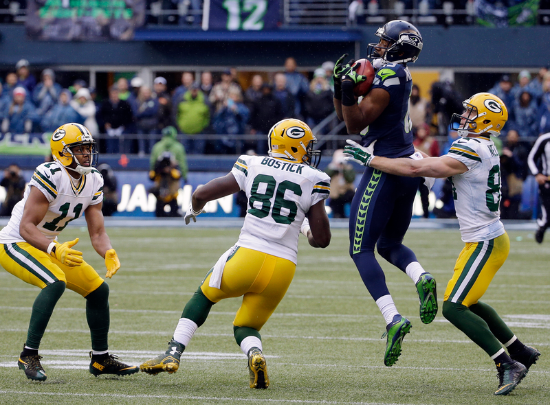 Illustration for article titled Just What The Hell Was That? The 2015 NFC Championship In Photos